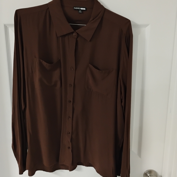 Elegant Brown Women's Top - Picture 2 of 4